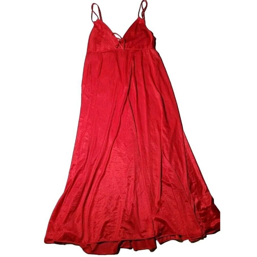 Erica Loren Bright Red Nylon Lingerie Nightgown Size Medium Straps VNeck